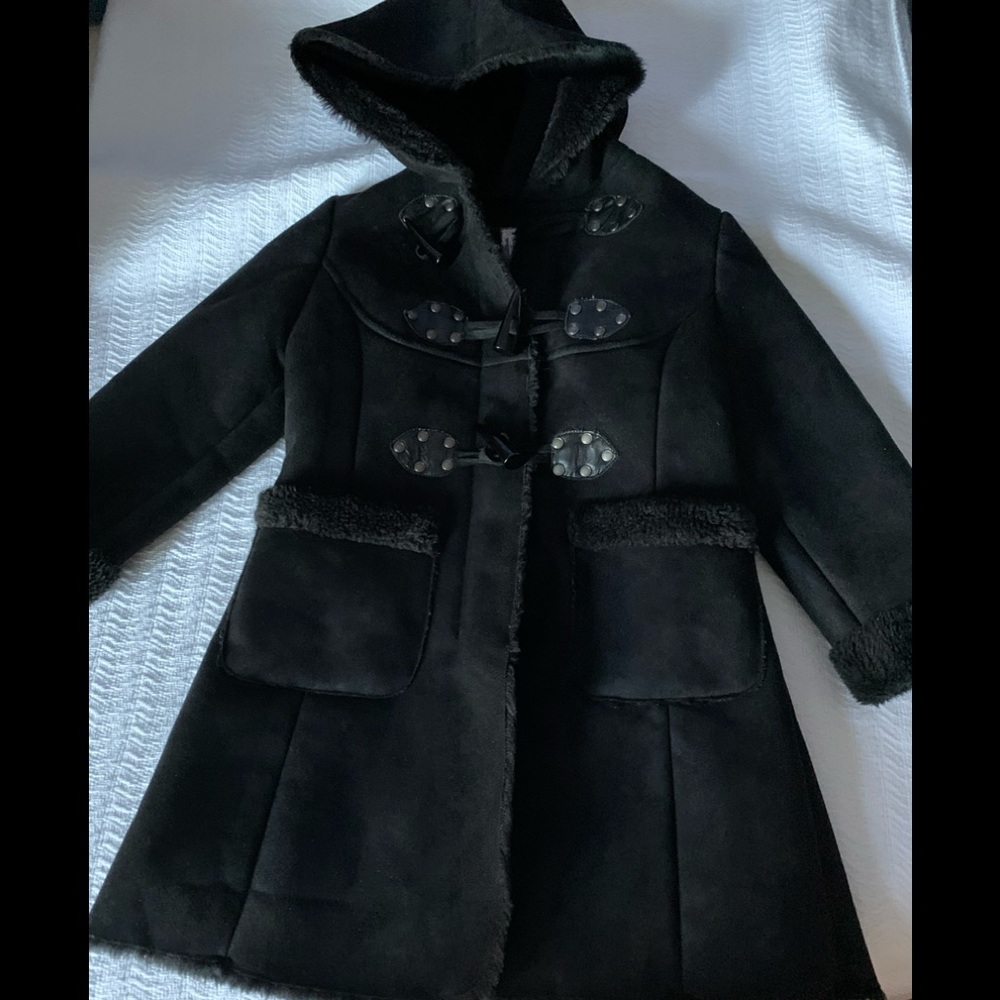 Rothschild Little Girls Faux Shearling Suede Coat🌸